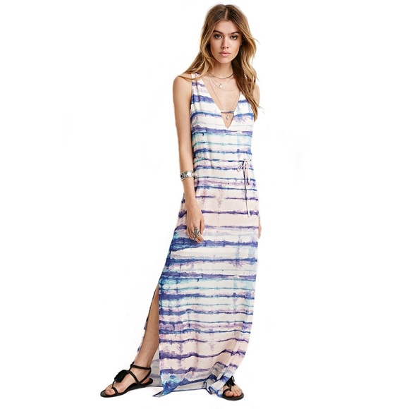 Forever 21 Dresses & Skirts - 🌙Forever 21 Watercolor Print Maxi Dress